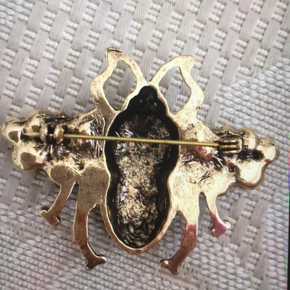 Brooch - Picture 2 of 2